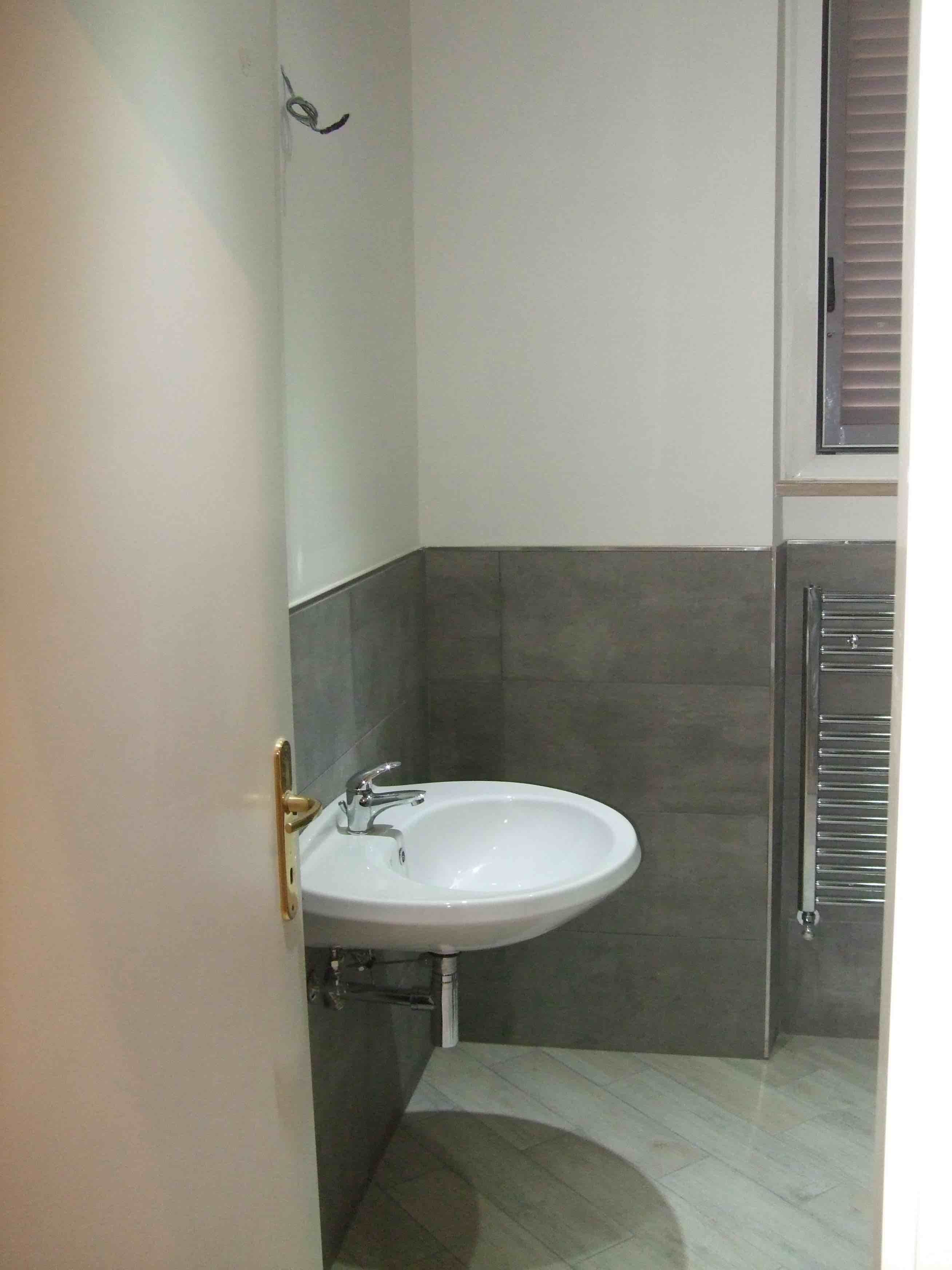 https://www.cesarelombardi.it/wp-content/uploads/2015/05/VIA-DACIA-37.jpeg